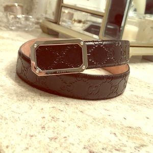Gucci Black belt with rectangle silver buckle
